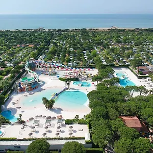 Semesteranläggning (resort) Union Lido