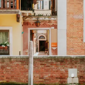Semesterbostad Casa Accademia